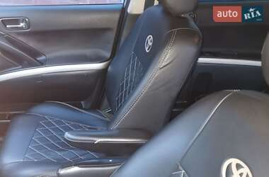 Мінівен Toyota Corolla Verso 2005 в 