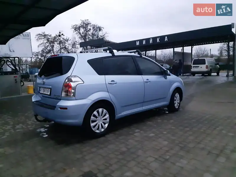 Toyota Corolla Verso 2005