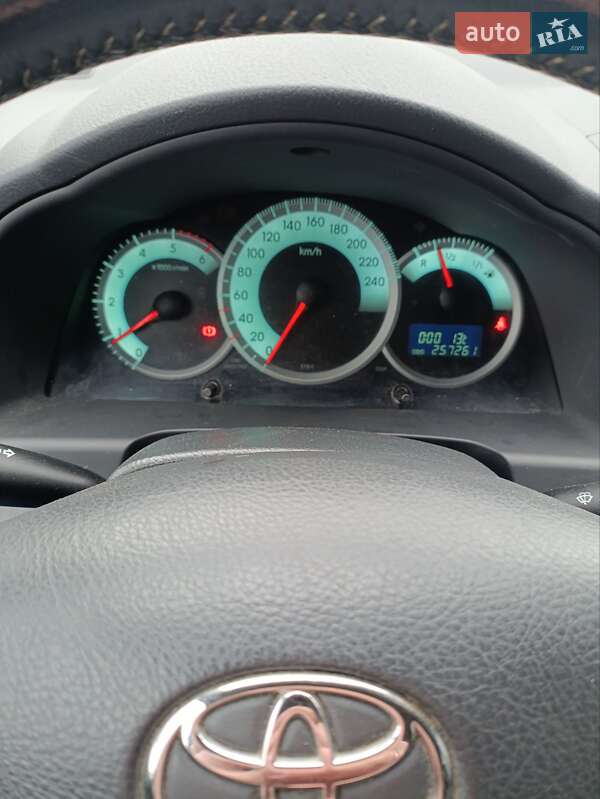 Мінівен Toyota Corolla Verso 2006 в Рівному