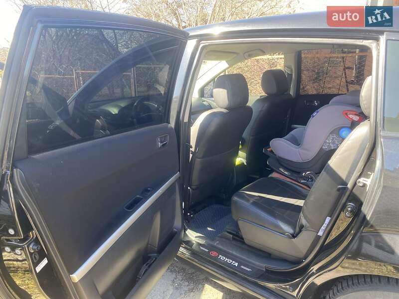 Мінівен Toyota Corolla Verso 2005 в Львові