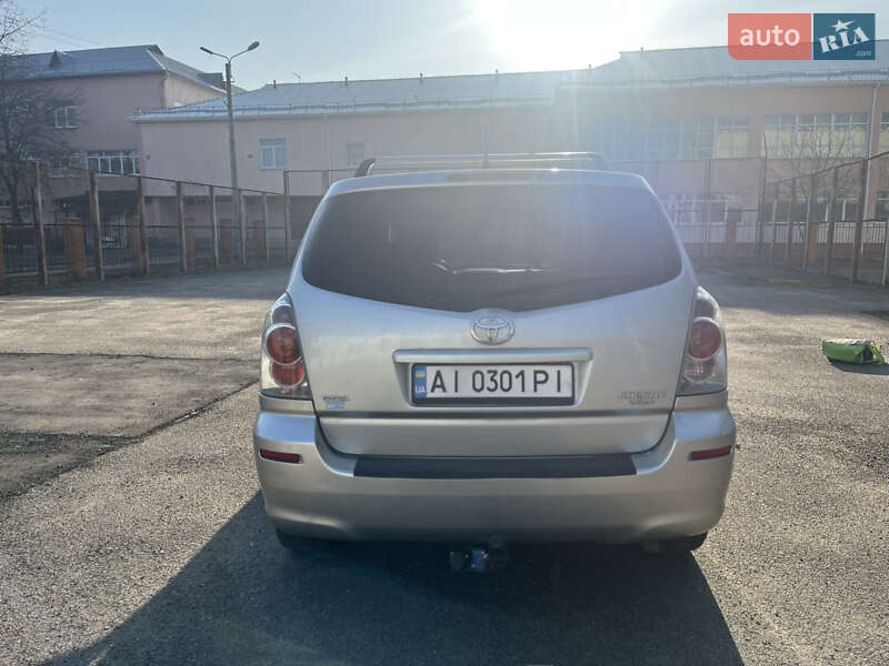 Минивэн Toyota Corolla Verso 2005 в Броварах