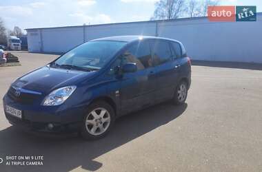 Мінівен Toyota Corolla Verso 2002 в 