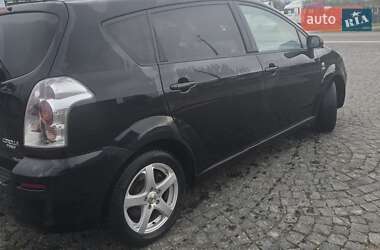 Минивэн Toyota Corolla Verso 2007 в 