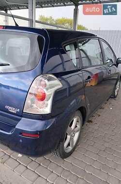 Мінівен Toyota Corolla Verso 2007 в 