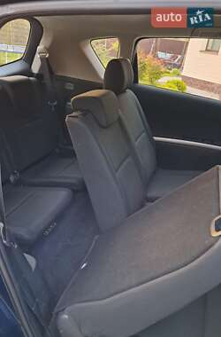Мінівен Toyota Corolla Verso 2007 в 