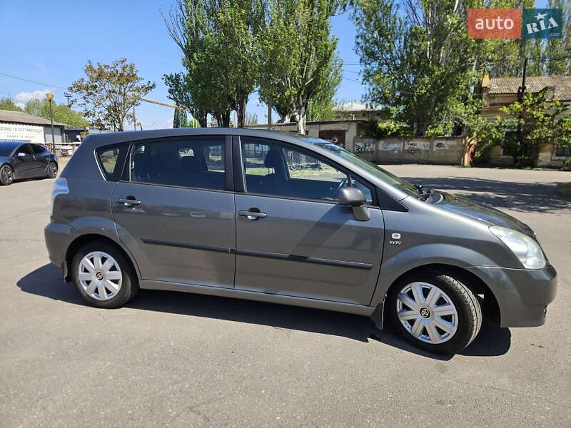 Мінівен Toyota Corolla Verso 2005 в Одесі