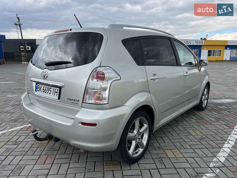 Минивэн Toyota Corolla Verso 2008 в Житомире
