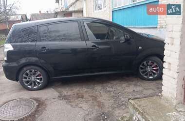 Минивэн Toyota Corolla Verso 2007 в Рожище
