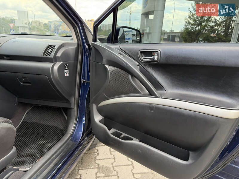 Минивэн Toyota Corolla Verso 2008 в Хмельницком