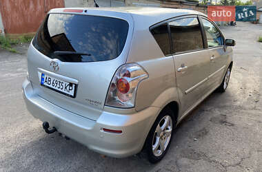 Минивэн Toyota Corolla Verso 2007 в 