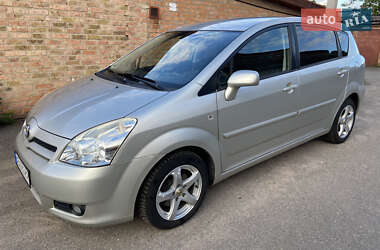 Минивэн Toyota Corolla Verso 2007 в 