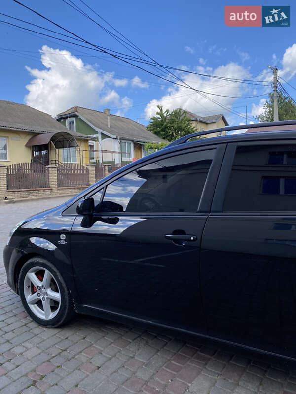 Мінівен Toyota Corolla Verso 2007 в Заліщиках
