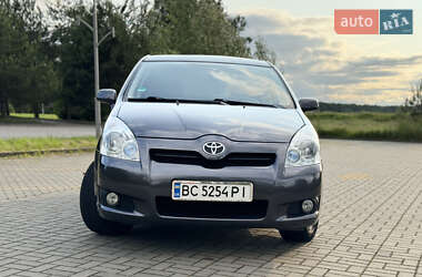 Мінівен Toyota Corolla Verso 2007 в 