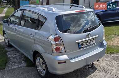 Минивэн Toyota Corolla Verso 2007 в 