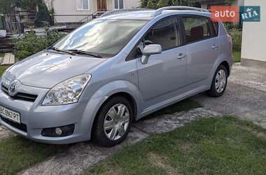 Минивэн Toyota Corolla Verso 2007 в 