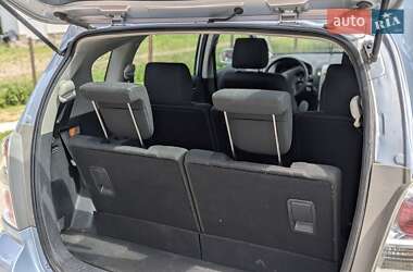 Минивэн Toyota Corolla Verso 2007 в 