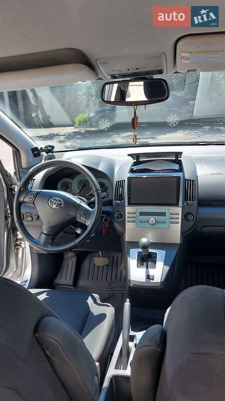 Мінівен Toyota Corolla Verso 2006 в Світловодську