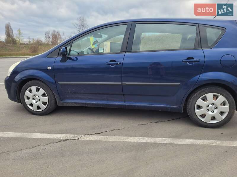 Мінівен Toyota Corolla Verso 2005 в Нових Санжарах