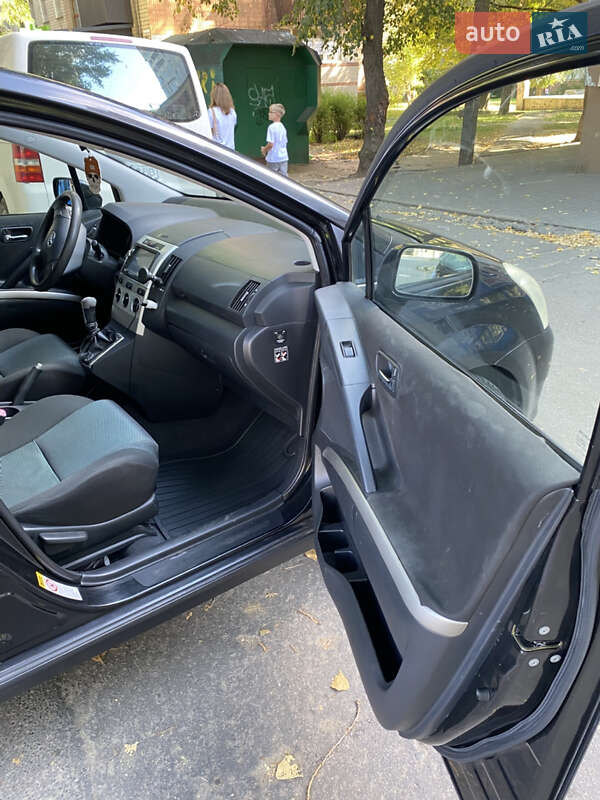 Мінівен Toyota Corolla Verso 2005 в Хмельницькому