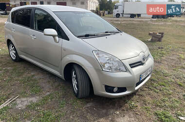 Минивэн Toyota Corolla Verso 2007 в 