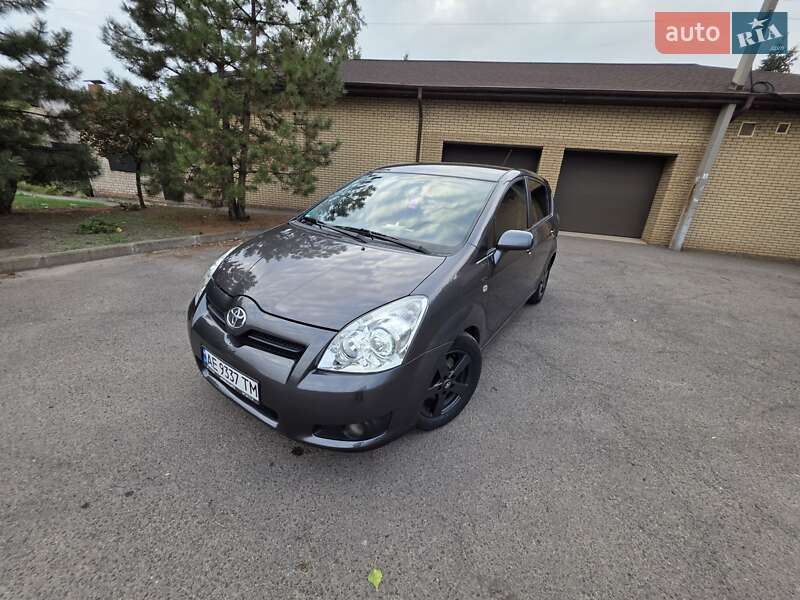 Toyota Corolla Verso 2008