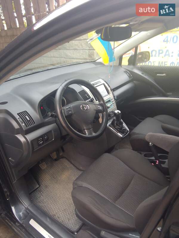 Мінівен Toyota Corolla Verso 2007 в Кривому Розі