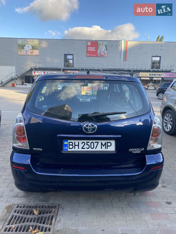 Минивэн Toyota Corolla Verso 2005 в Ананьеве фото 5 Минивэн Toyota Corolla Verso 2005 в Ананьеве
