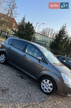 Минивэн Toyota Corolla Verso 2004 в Киеве Минивэн Toyota Corolla Verso 2004 в Киеве