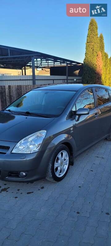 Минивэн Toyota Corolla Verso 2005 в Дунаевцах