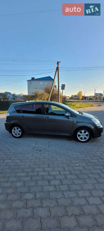 Минивэн Toyota Corolla Verso 2005 в Дунаевцах