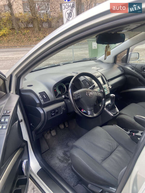 Минивэн Toyota Corolla Verso 2005 в Тернополе