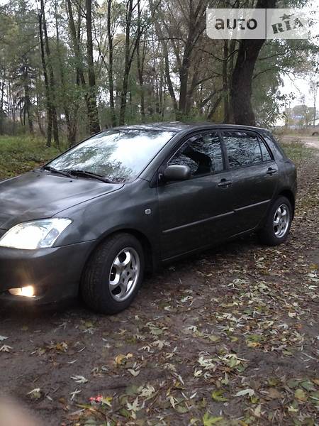 Хэтчбек Toyota Corolla 2003 в Киеве