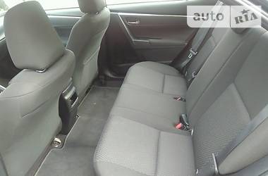 Седан Toyota Corolla 2013 в Киеве