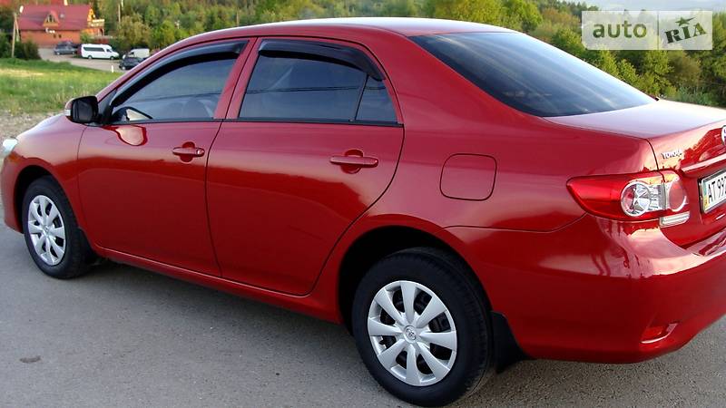 Седан Toyota Corolla 2011 в Богородчанах