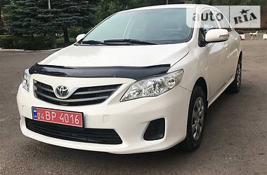 Седан Toyota Corolla 2013 в Каменском