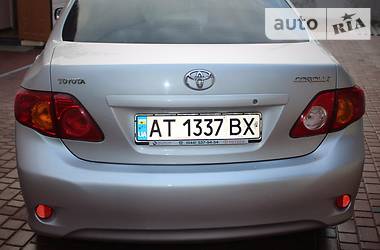 Седан Toyota Corolla 2008 в Калуші