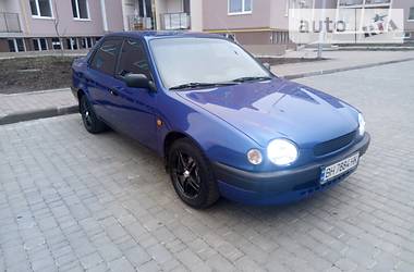 Седан Toyota Corolla 1999 в Одессе