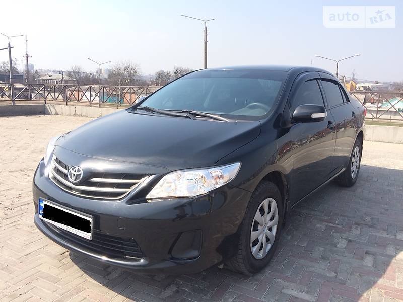 Седан Toyota Corolla 2012 в Харкові