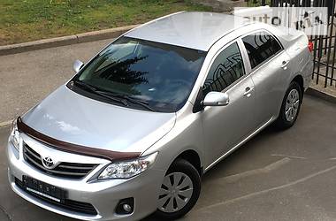 Седан Toyota Corolla 2013 в Одессе