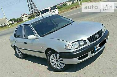 Седан Toyota Corolla 2000 в Подольске