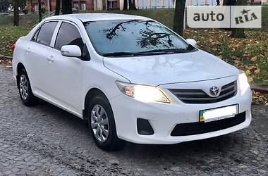 машина toyota corolla машина toyota corolla