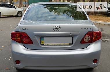 Седан Toyota Corolla 2010 в Харькове