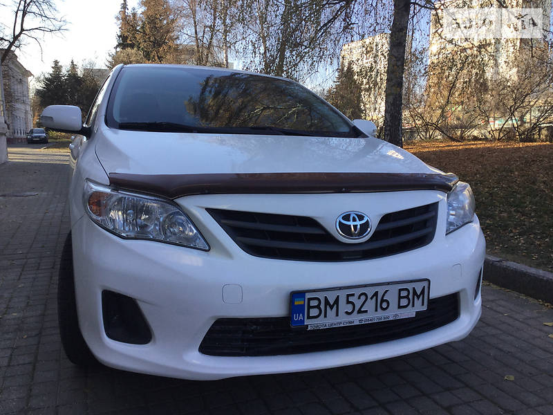 Седан Toyota Corolla 2012 в Сумах