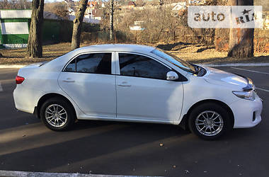 Седан Toyota Corolla 2012 в Сумах