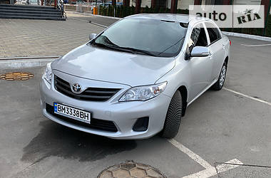 Седан Toyota Corolla 2011 в Киеве