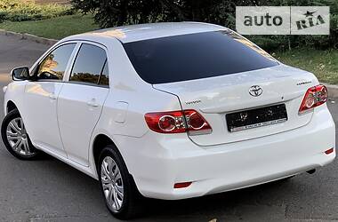 Седан Toyota Corolla 2014 в Одессе