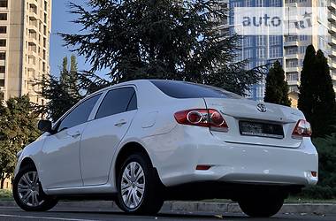 Седан Toyota Corolla 2014 в Одессе