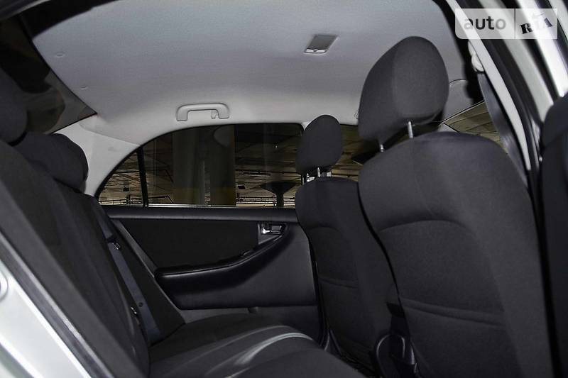 Седан Toyota Corolla 2005 в Харкові фото 25 Седан Toyota Corolla 2005 в Харкові