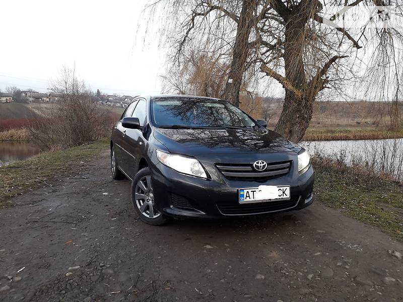 Седан Toyota Corolla 2008 в Івано-Франківську