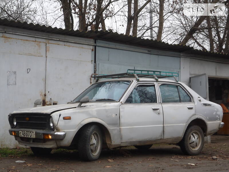 Седан Toyota Corolla 1978 в Одесі